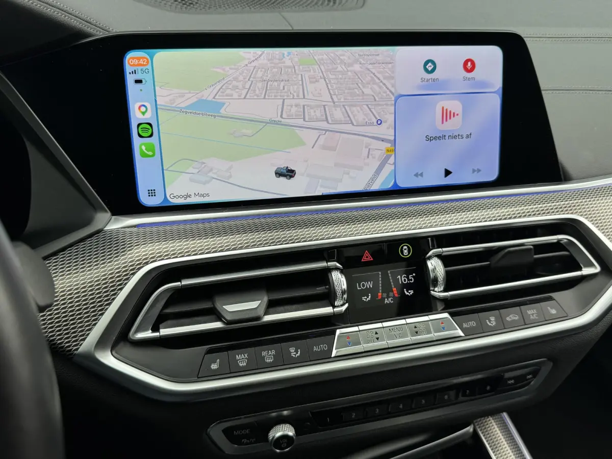 XDRIVE40I HIGH EXECUTIVE I M-SPORT I SCHUIF/KANTELDAK I STANDKACHEL I LUCHTVERING I 360° CAMERA