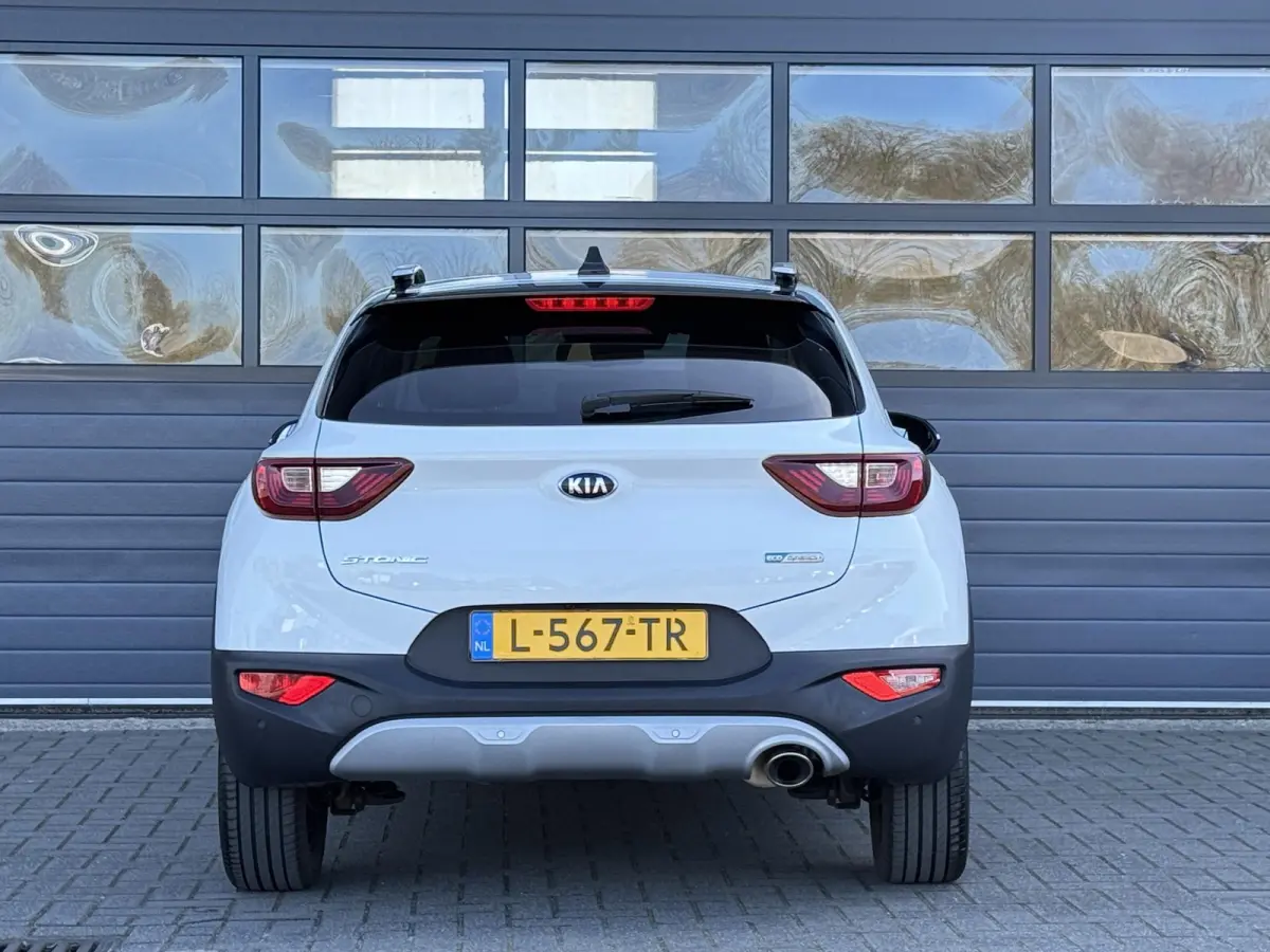 1.0 T-GDI MHEV DYNAMICPLUSLINE I AUTOMAAT I P-CAMERA I ADAPTIVE CRUISE CONTROL I CLIMATE CONTROL