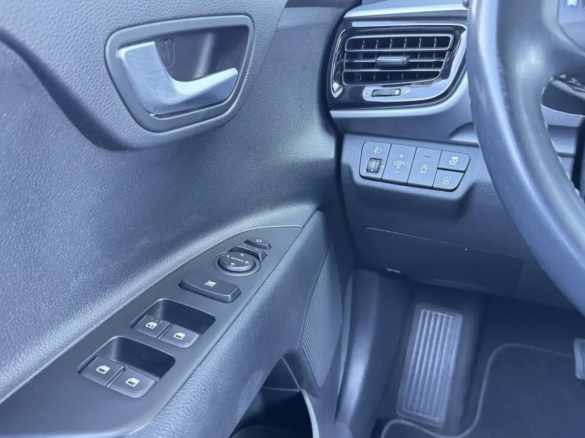 1.0 T-GDI MHEV DYNAMICPLUSLINE I AUTOMAAT I P-CAMERA I ADAPTIVE CRUISE CONTROL I CLIMATE CONTROL