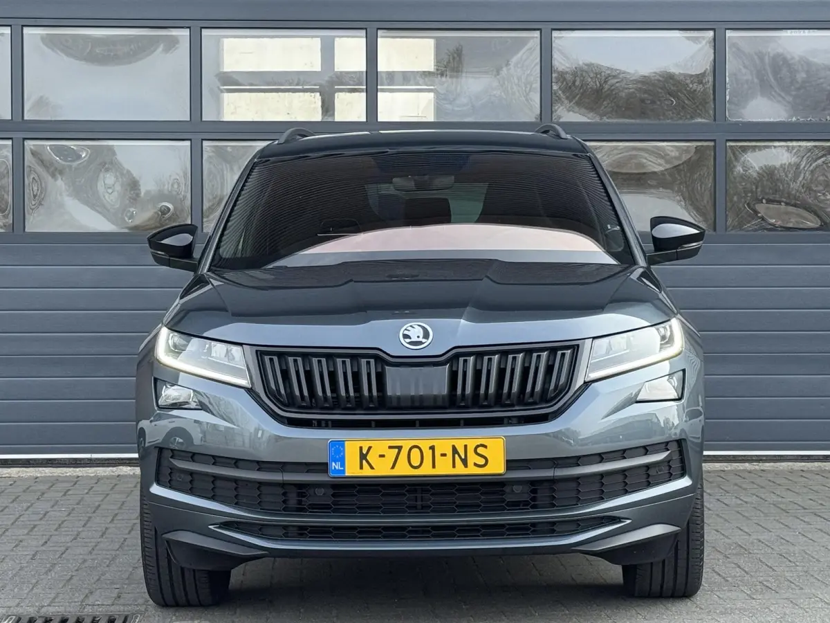 1.5 TSI SPORTLINE BUSINESS I AUTOMAAT I TREKHAAK (1800KG) I P-CAMERA I STOELVERWARMING