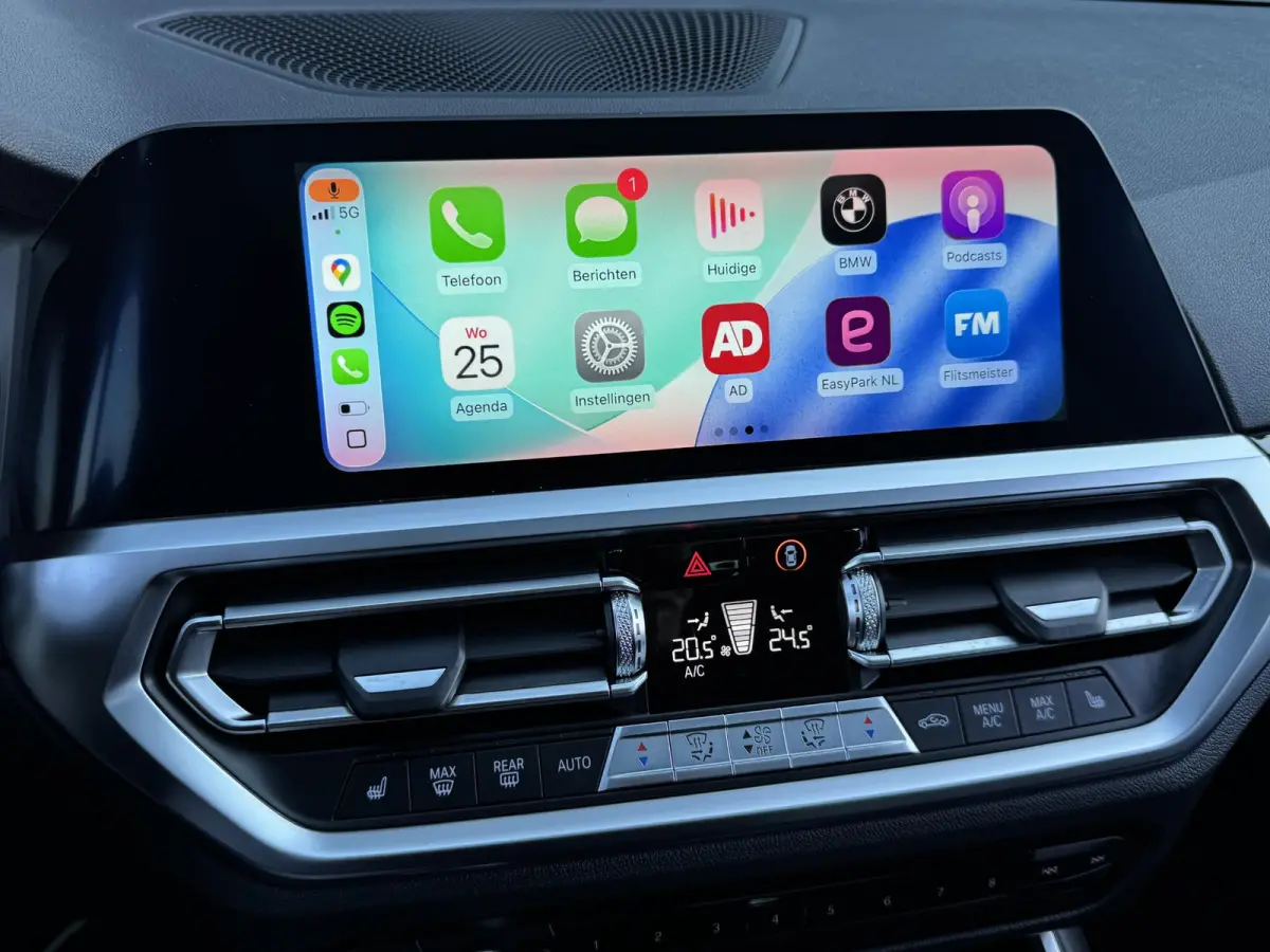 320i HIGH EXECUTIVE EDITION I SPORTLINE I SCHUIFDAK I LEDEREN BEKLEDING I STOELVERWARMING