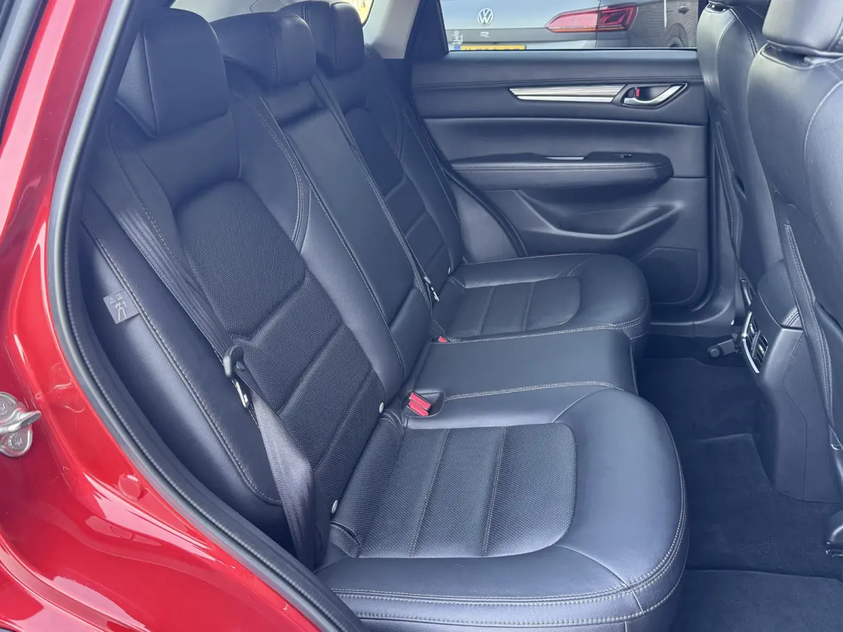 2.0 SKYACTIV-G 165 SKYLEASE LUXURY I AUTOMAAT I TREKHAAK (2000KG) I 360° CAMERA I LEDEREN BEKLEDING