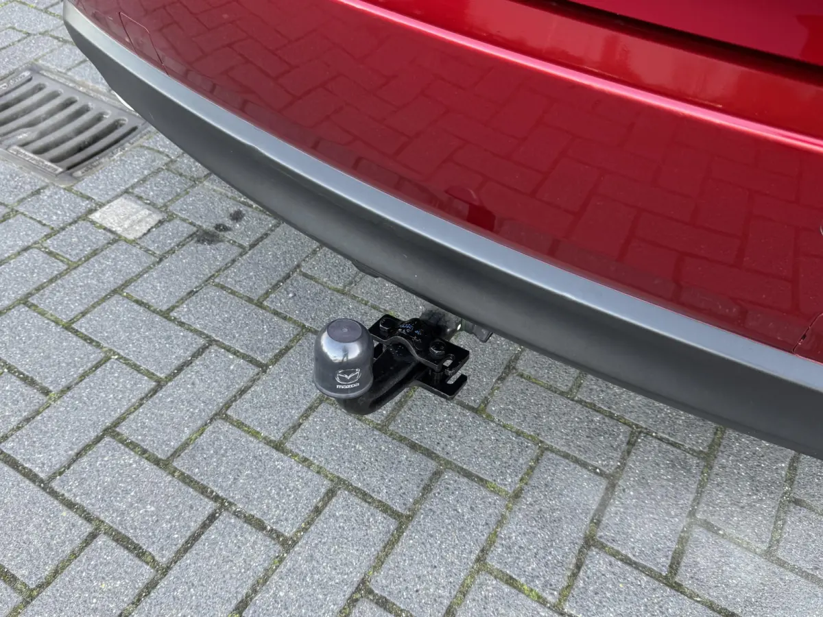 2.0 SKYACTIV-G 165 SKYLEASE LUXURY I AUTOMAAT I TREKHAAK (2000KG) I 360° CAMERA I LEDEREN BEKLEDING