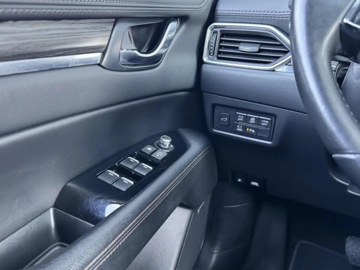 2.0 SKYACTIV-G 165 SKYLEASE LUXURY I AUTOMAAT I TREKHAAK (2000KG) I 360° CAMERA I LEDEREN BEKLEDING