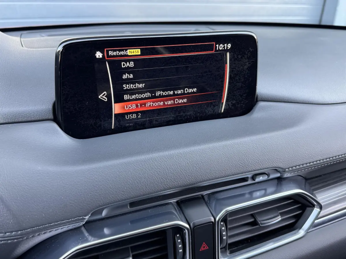 2.0 SKYACTIV-G 165 SKYLEASE LUXURY I AUTOMAAT I TREKHAAK (2000KG) I 360° CAMERA I LEDEREN BEKLEDING