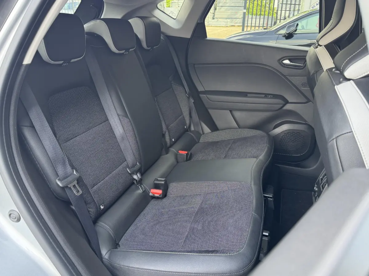 1.0 TCE 90 INTENS I P-CAMERA I APPLE CARPLAY I NAVIGATIE I CRUISE CONTROL