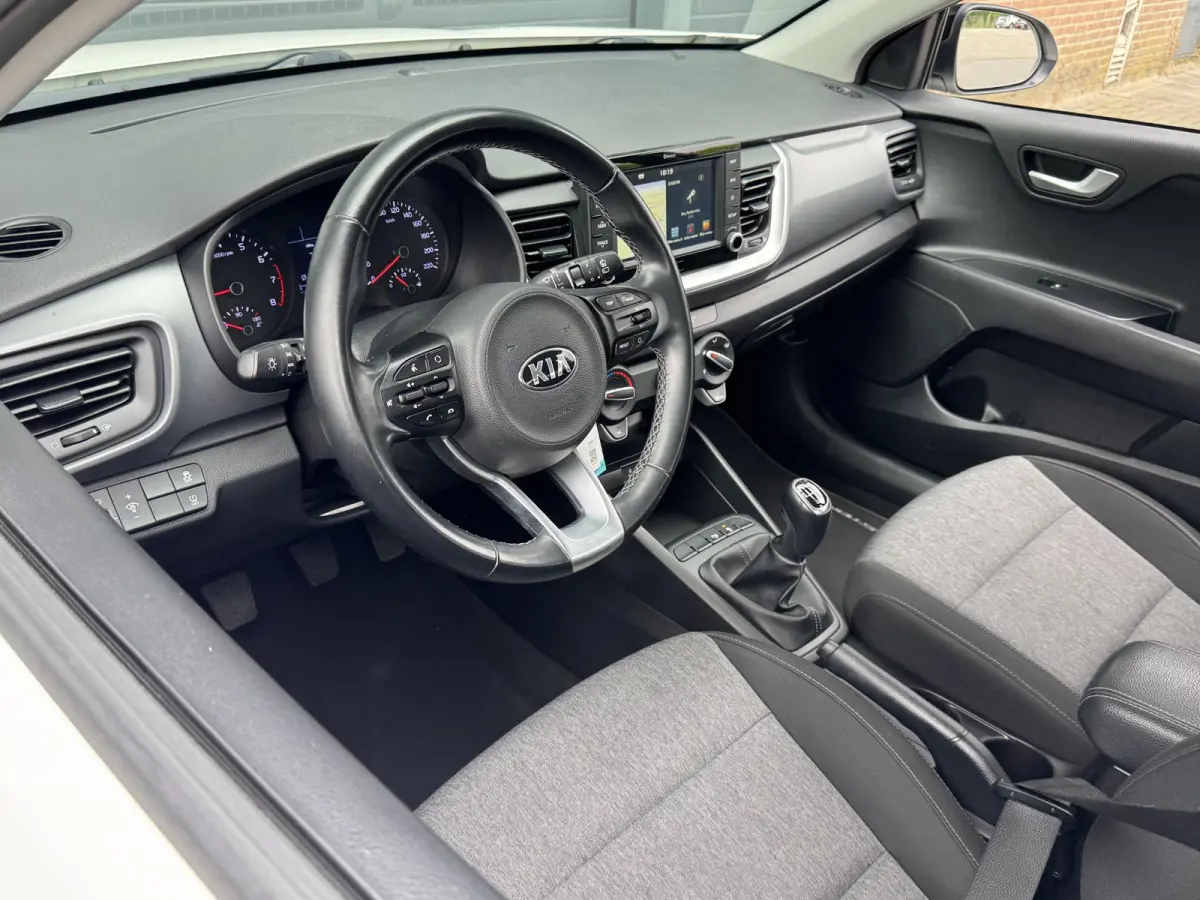 1.0 T-GDI DYNAMICLINE I APPLE CARPLAY I P-CAMERA I NAVIGATIE I CRUISE CONTROL