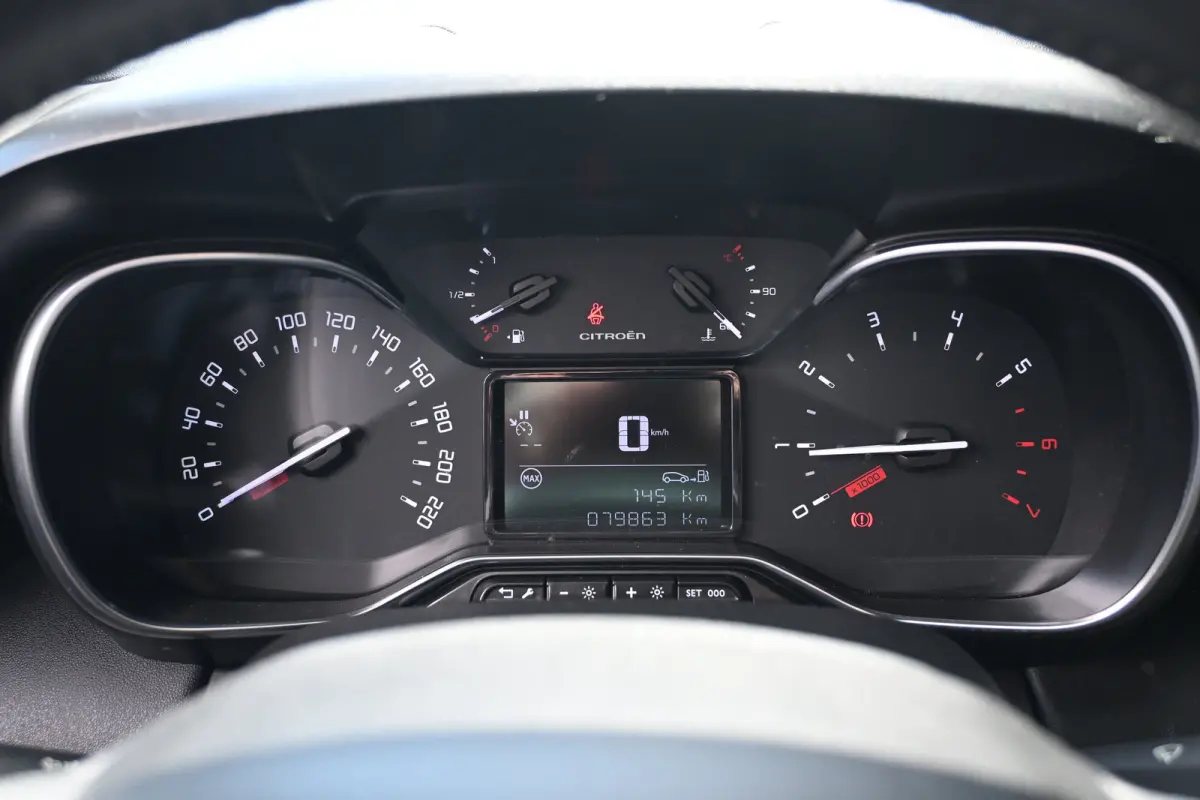 1.2 PureTech S&S Feel | Navi By App | Cruise Control | Airco | Parkeersensoren | Apple Carplay & Android Auto | !!