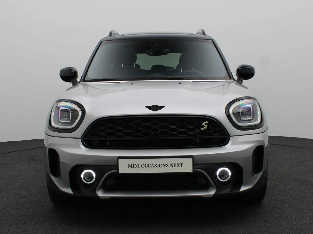 Cooper ALL4 Classic + Essence Pack + Panoramdak + Elektrisch Verstelbare Sportstoelen + Harman Kardon + 19''