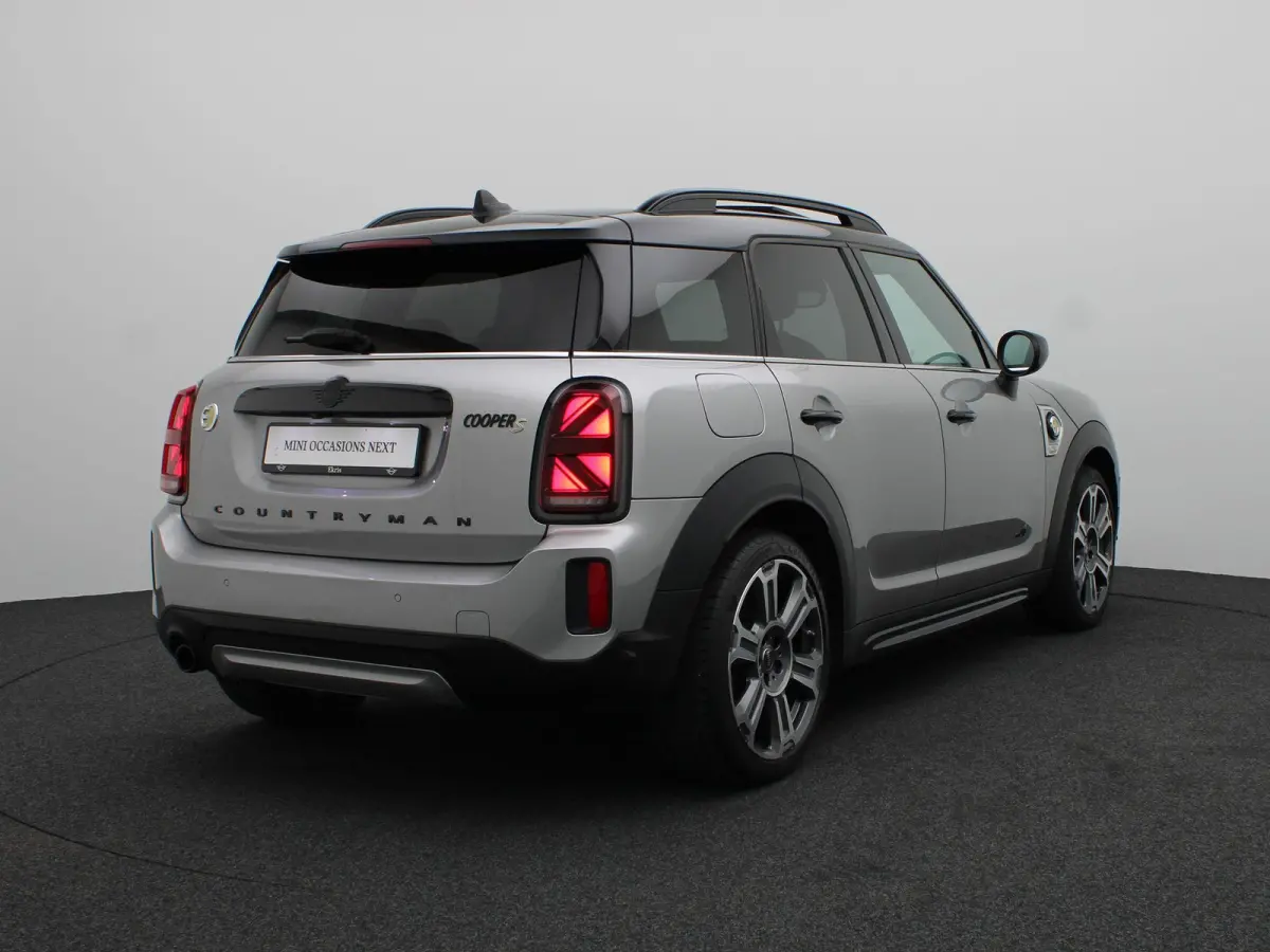 Cooper ALL4 Classic + Essence Pack + Panoramdak + Elektrisch Verstelbare Sportstoelen + Harman Kardon + 19''