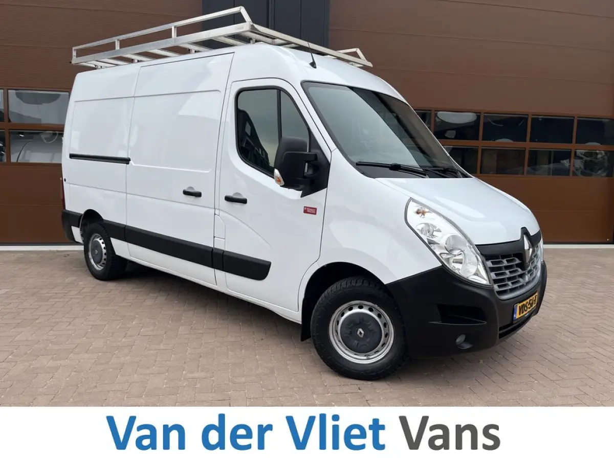 T35 2.3 dCi L2H2 3p BPM Vrij! Lease €270 p/m, Imperiaal+Trap, Bedrijfswageninrichting, Navi, PDC, Airco, Trekhaak, Cruise controle, Onderhoudshistorie aanwezig