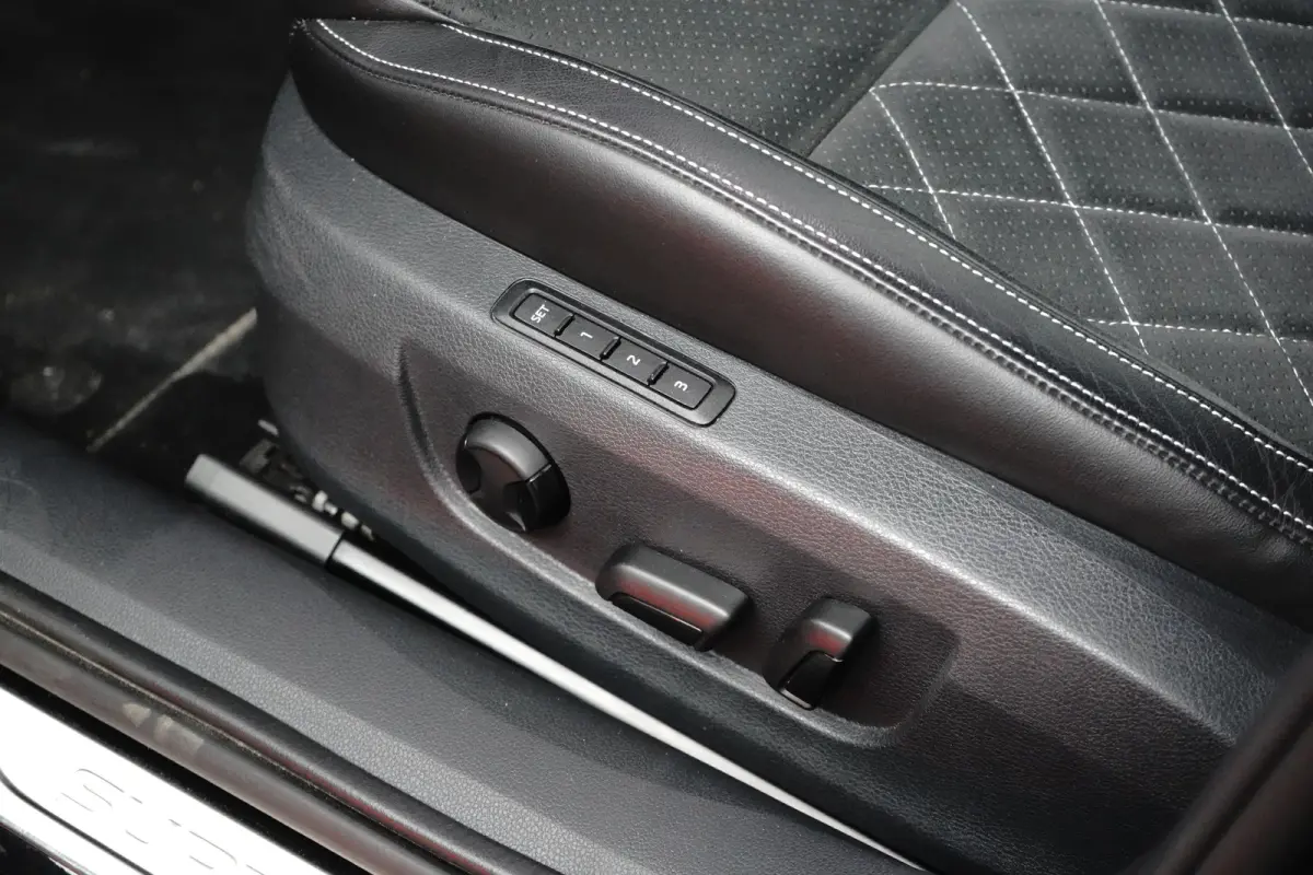 1.4 TSI 218PK DSG-6 Sportline iV | CAMERA | FULL LED | STUUR + STOELVERW. | 18 INCH | APP CONNECT | VERLENGDE FABR. GARANTIE!