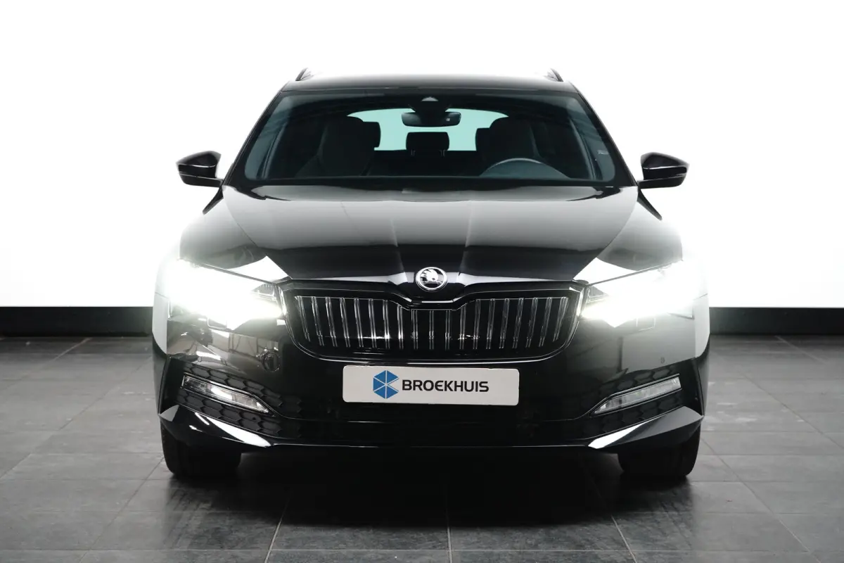 1.4 TSI 218PK DSG-6 Sportline iV | CAMERA | FULL LED | STUUR + STOELVERW. | 18 INCH | APP CONNECT | VERLENGDE FABR. GARANTIE!