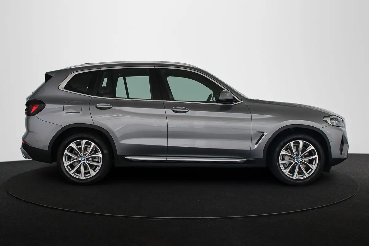 xDrive30e Panoramadak Merino Leder Apple CarPlay Achteruitrijcamera