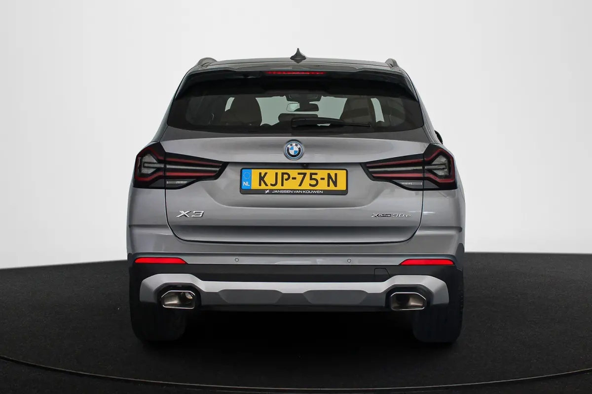 xDrive30e Panoramadak Merino Leder Apple CarPlay Achteruitrijcamera
