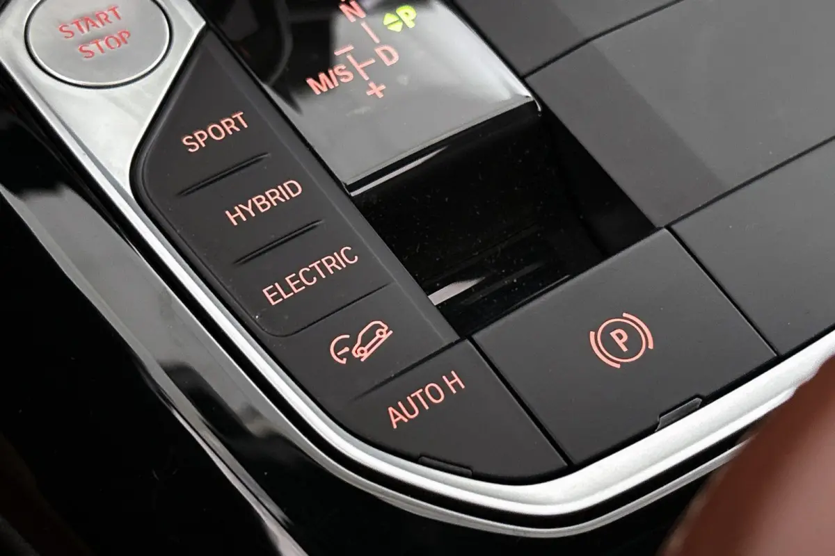 xDrive30e Panoramadak Merino Leder Apple CarPlay Achteruitrijcamera