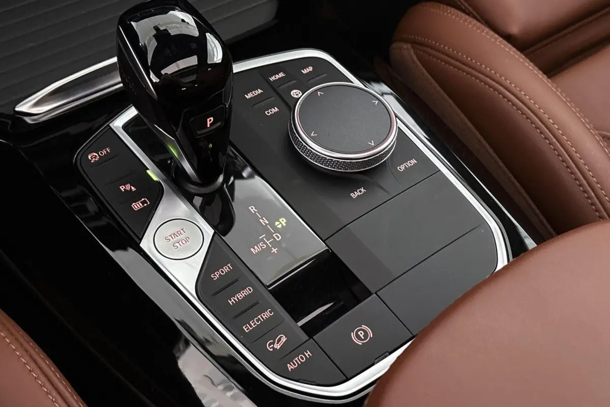 xDrive30e Panoramadak Merino Leder Apple CarPlay Achteruitrijcamera