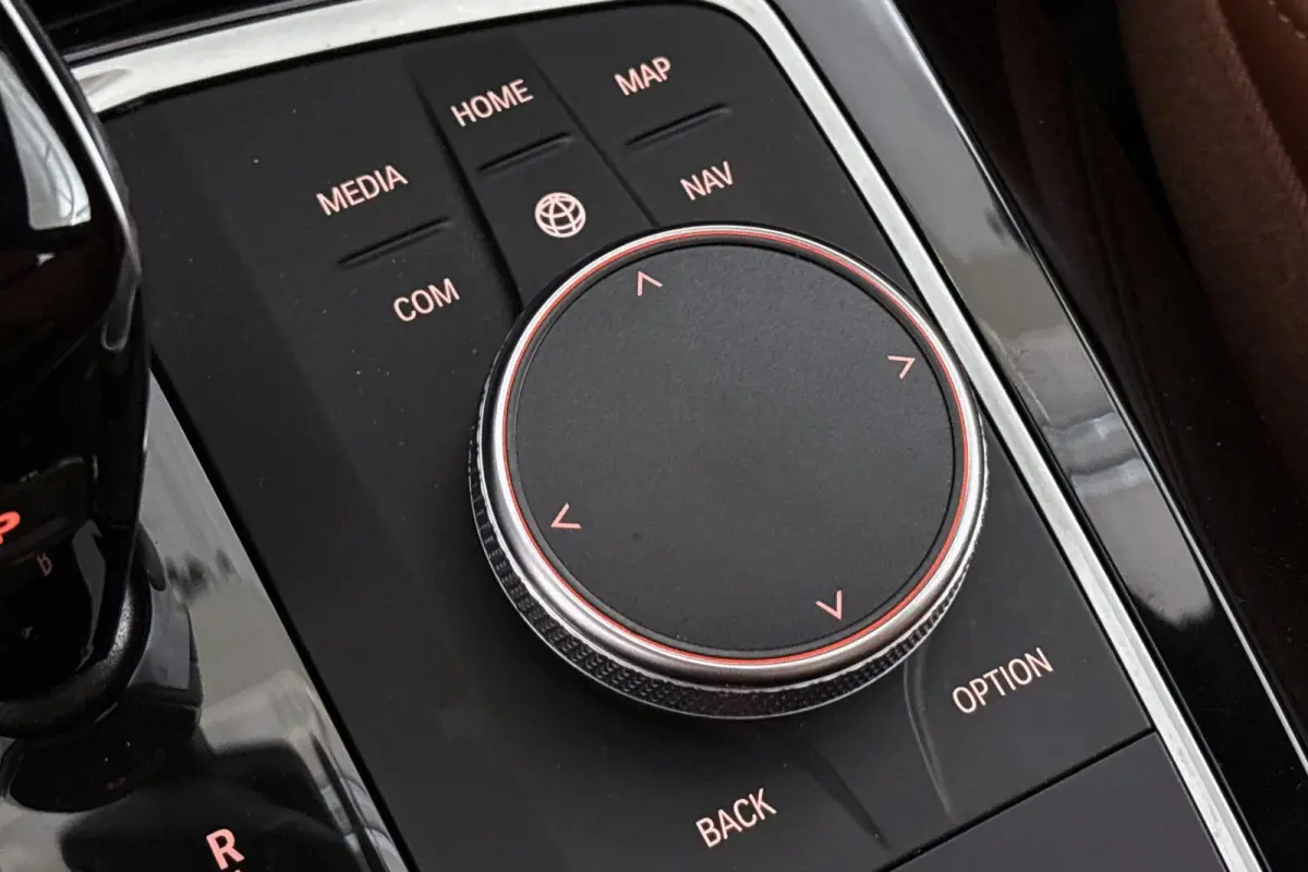 xDrive30e Panoramadak Merino Leder Apple CarPlay Achteruitrijcamera