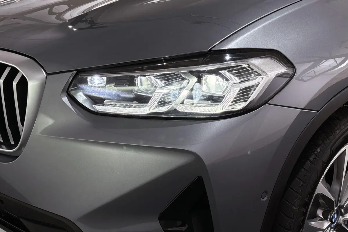 xDrive30e Panoramadak Merino Leder Apple CarPlay Achteruitrijcamera