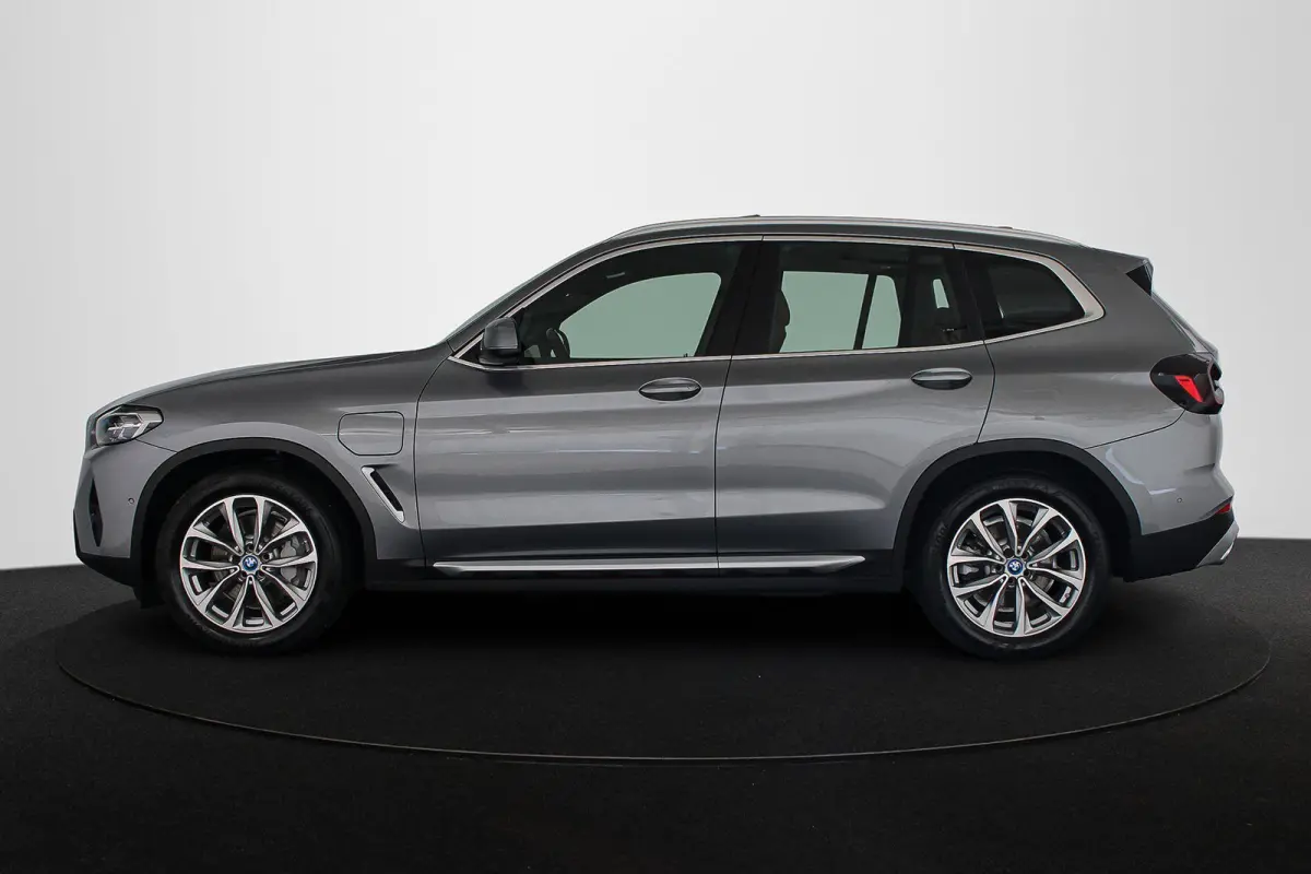 xDrive30e Panoramadak Merino Leder Apple CarPlay Achteruitrijcamera
