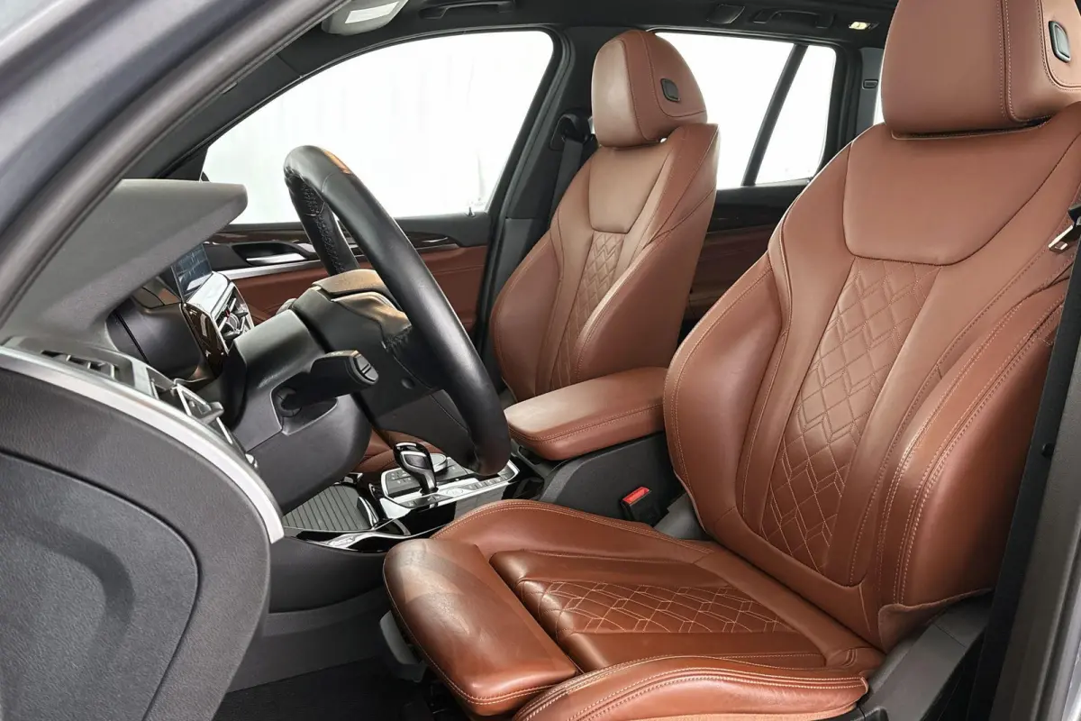 xDrive30e Panoramadak Merino Leder Apple CarPlay Achteruitrijcamera