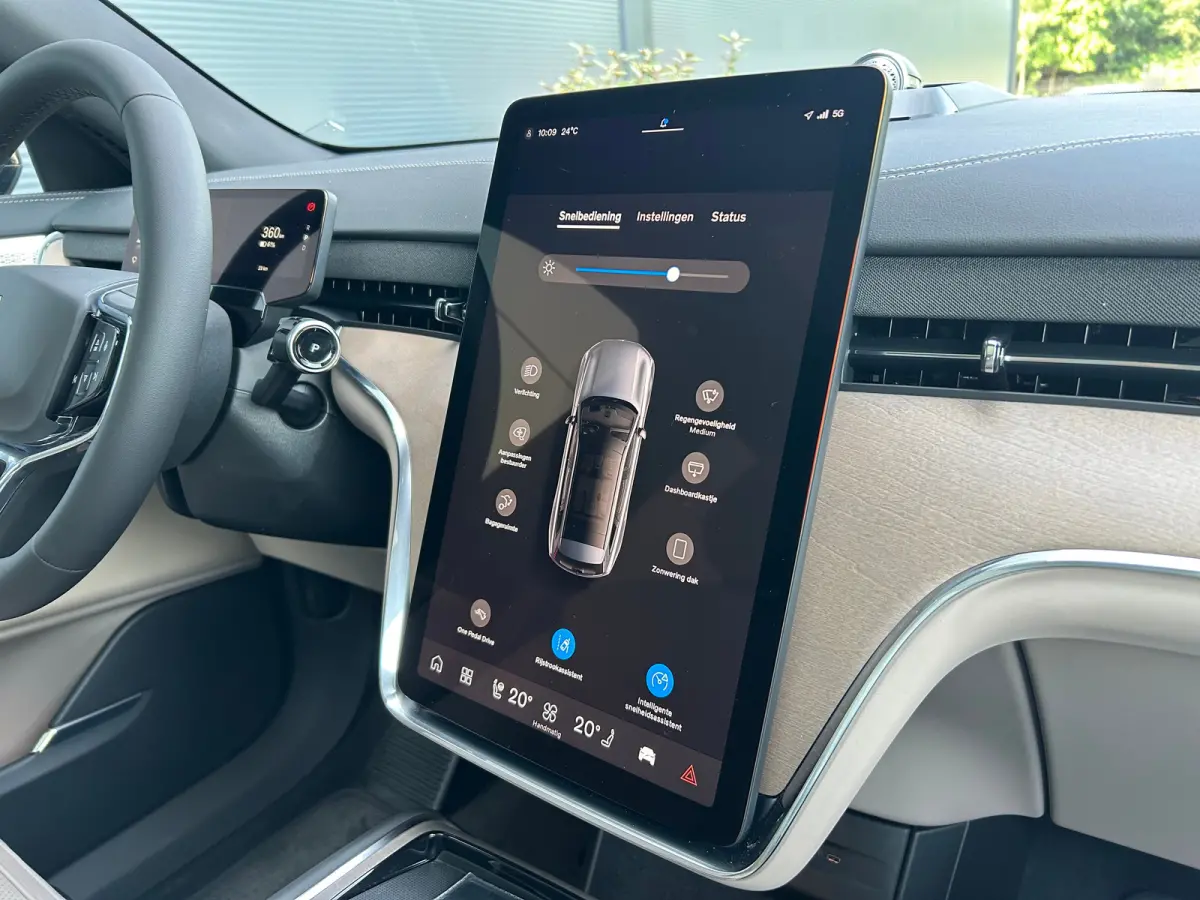 Twin Motor Ultra 7p. 106 kWh | 7 zitplaatsen (derde zitrij) | Bowers & Wilkins audiosysteem | Extra getint glas
