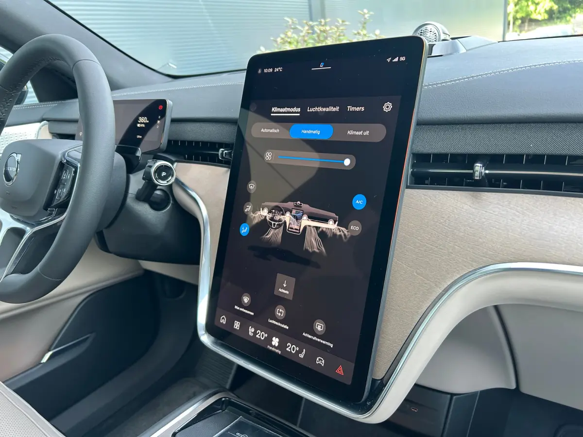 Twin Motor Ultra 7p. 106 kWh | 7 zitplaatsen (derde zitrij) | Bowers & Wilkins audiosysteem | Extra getint glas
