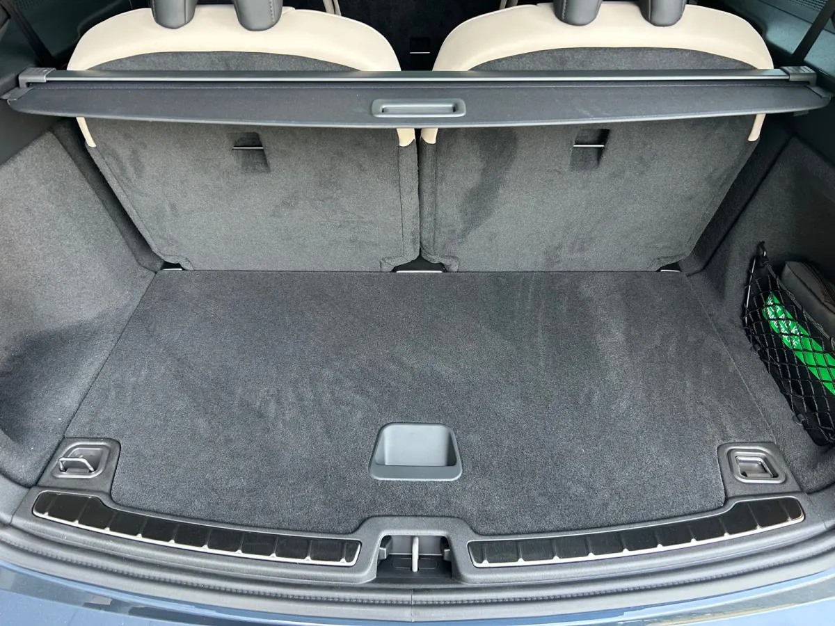 Twin Motor Ultra 7p. 106 kWh | 7 zitplaatsen (derde zitrij) | Bowers & Wilkins audiosysteem | Extra getint glas