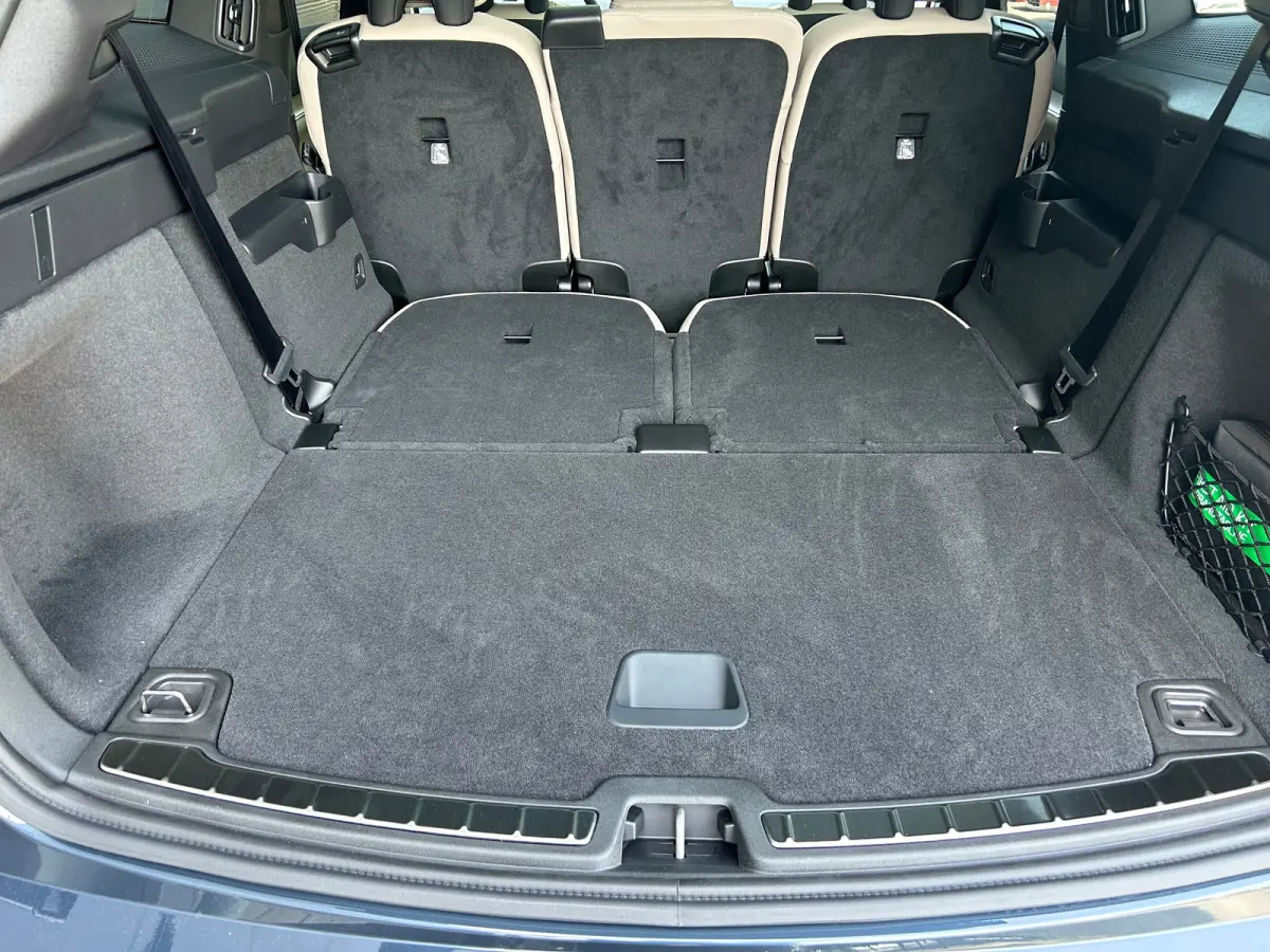 Twin Motor Ultra 7p. 106 kWh | 7 zitplaatsen (derde zitrij) | Bowers & Wilkins audiosysteem | Extra getint glas