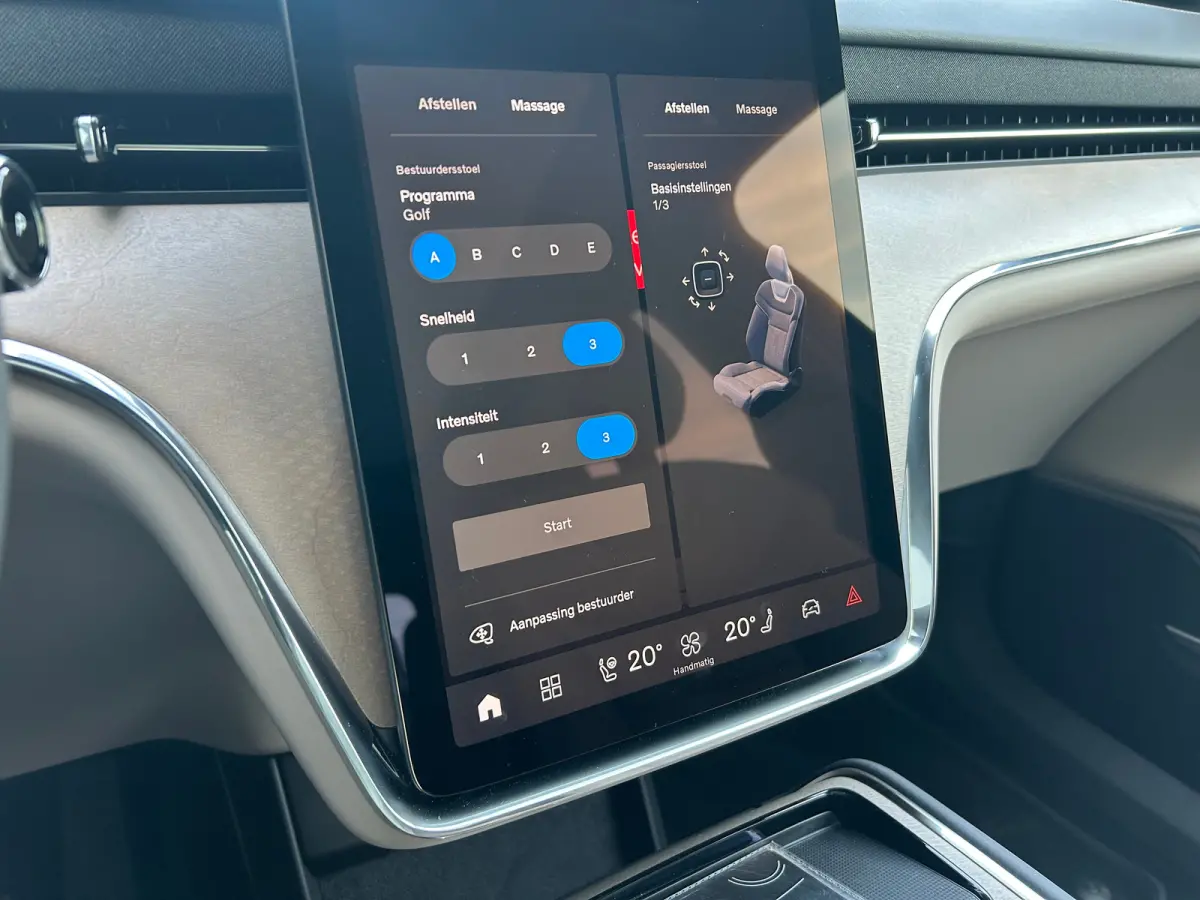 Twin Motor Ultra 7p. 106 kWh | 7 zitplaatsen (derde zitrij) | Bowers & Wilkins audiosysteem | Extra getint glas