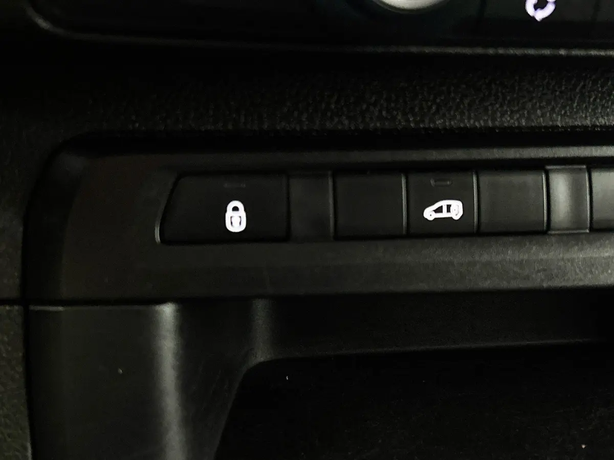 2.0 145PK L3 Automaat Airco Cruise Control
