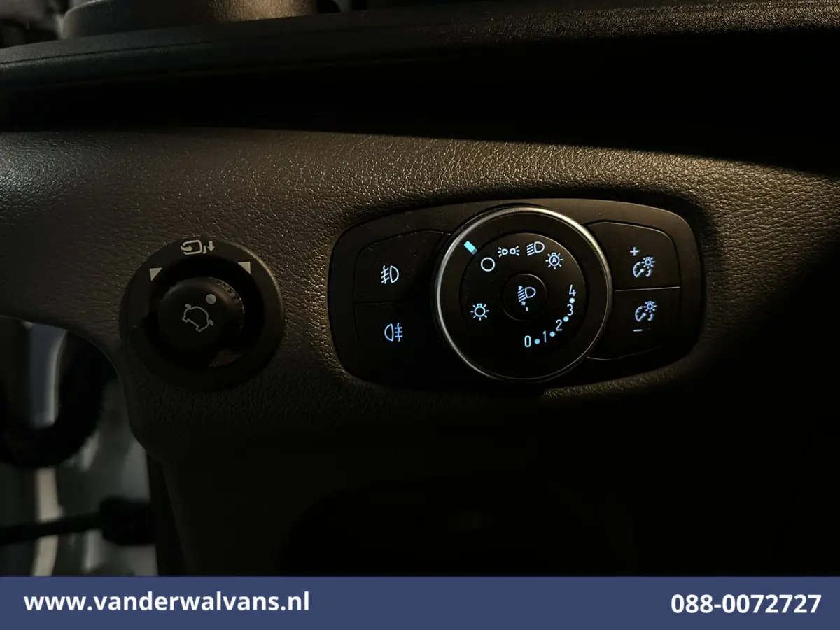 2.0 TDCI 130pk L3H3 Euro6 Airco | Camera | Apple Carplay | Cruisecontrol Android Auto, Verwarmde Voorruit, Parkeersensoren, Bijrijdersbank