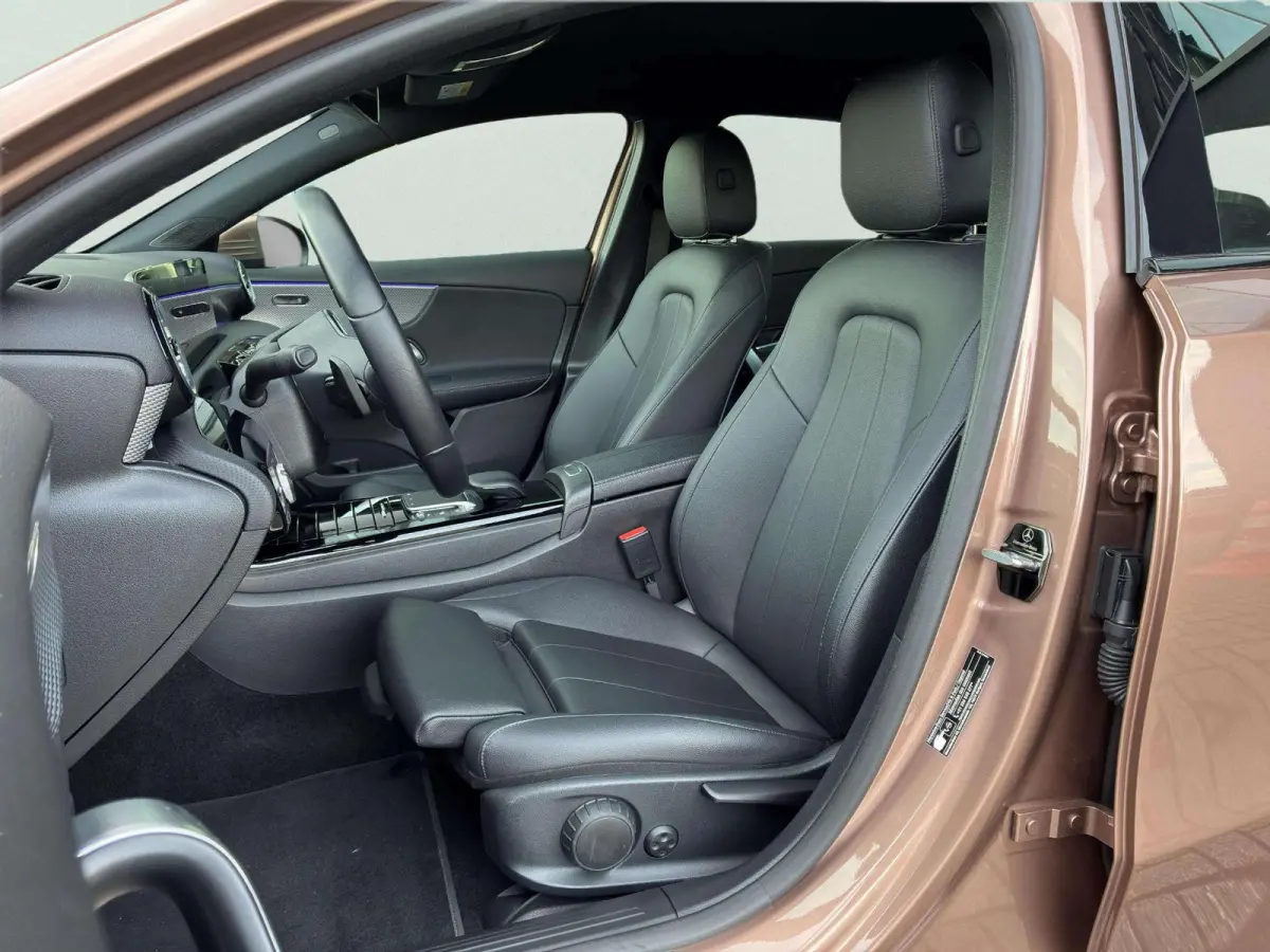 Hatchback 180 Business Solution Luxury