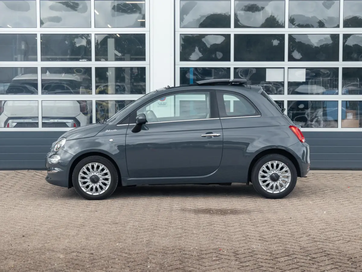 Hybrid Dolcevita | Airco | Cruise | 15" | Schuif/Kanteldak | PDC | Apple Carplay