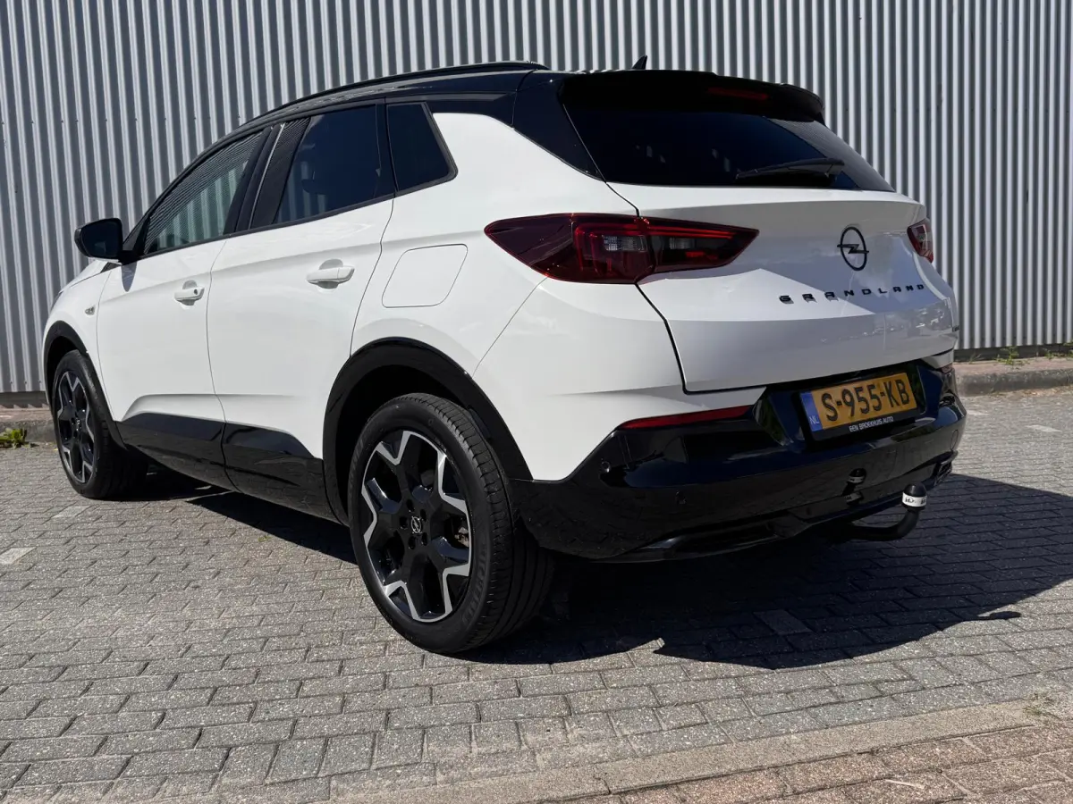 1.6 Turbo Plug-In Hybrid | SOH 99,75% | Trekhaak | Adaptive Cruise Control | Navigatie | Apple Carplay / Android Auto | | Grootlichtassistent | Keyless entry | Koplampen adaptief