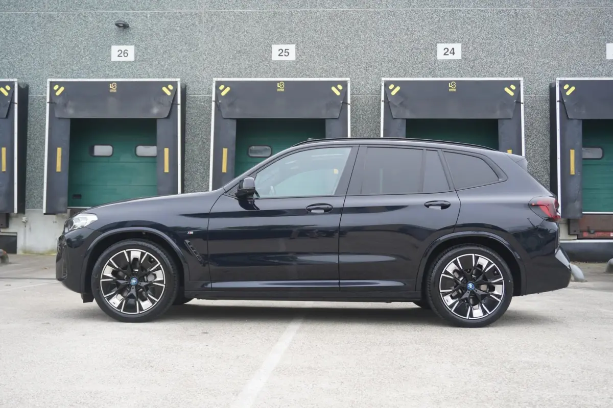 286pk High Executive 80 kWh | SoH 96% | 360° Camera | Panoramadak | Harman Kardon