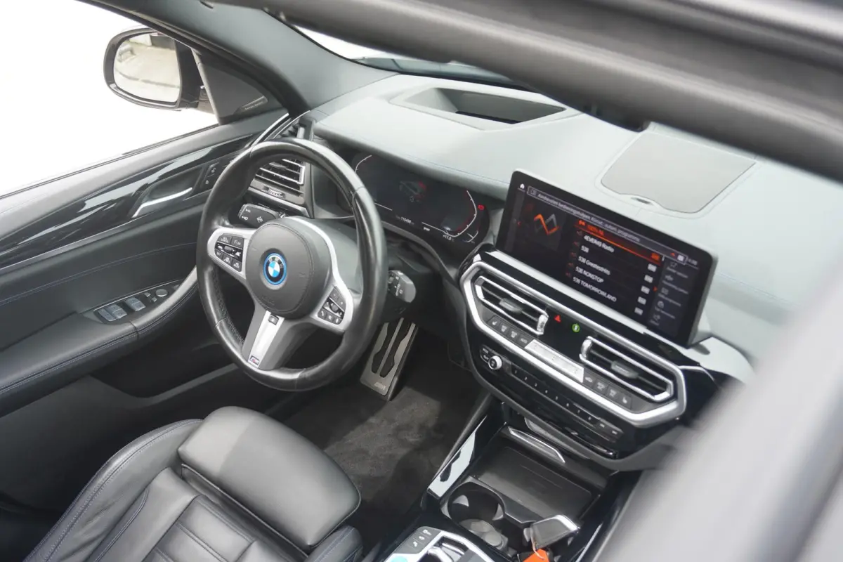 286pk High Executive 80 kWh | SoH 96% | 360° Camera | Panoramadak | Harman Kardon