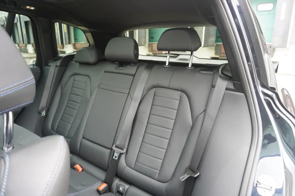 286pk High Executive 80 kWh | SoH 96% | 360° Camera | Panoramadak | Harman Kardon