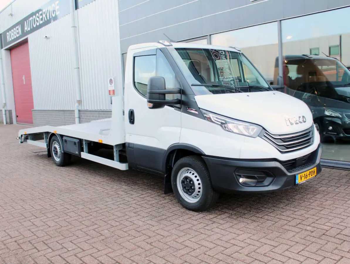 35S18HA8 3.0 Oprijwagen / Autotransporter Aut. Trekh./Lier Nieuw