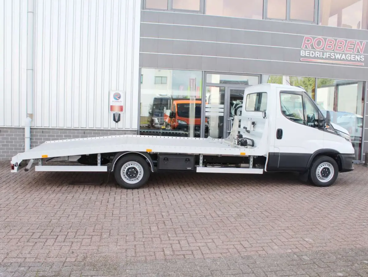 35S18HA8 3.0 Oprijwagen / Autotransporter Aut. Trekh./Lier Nieuw