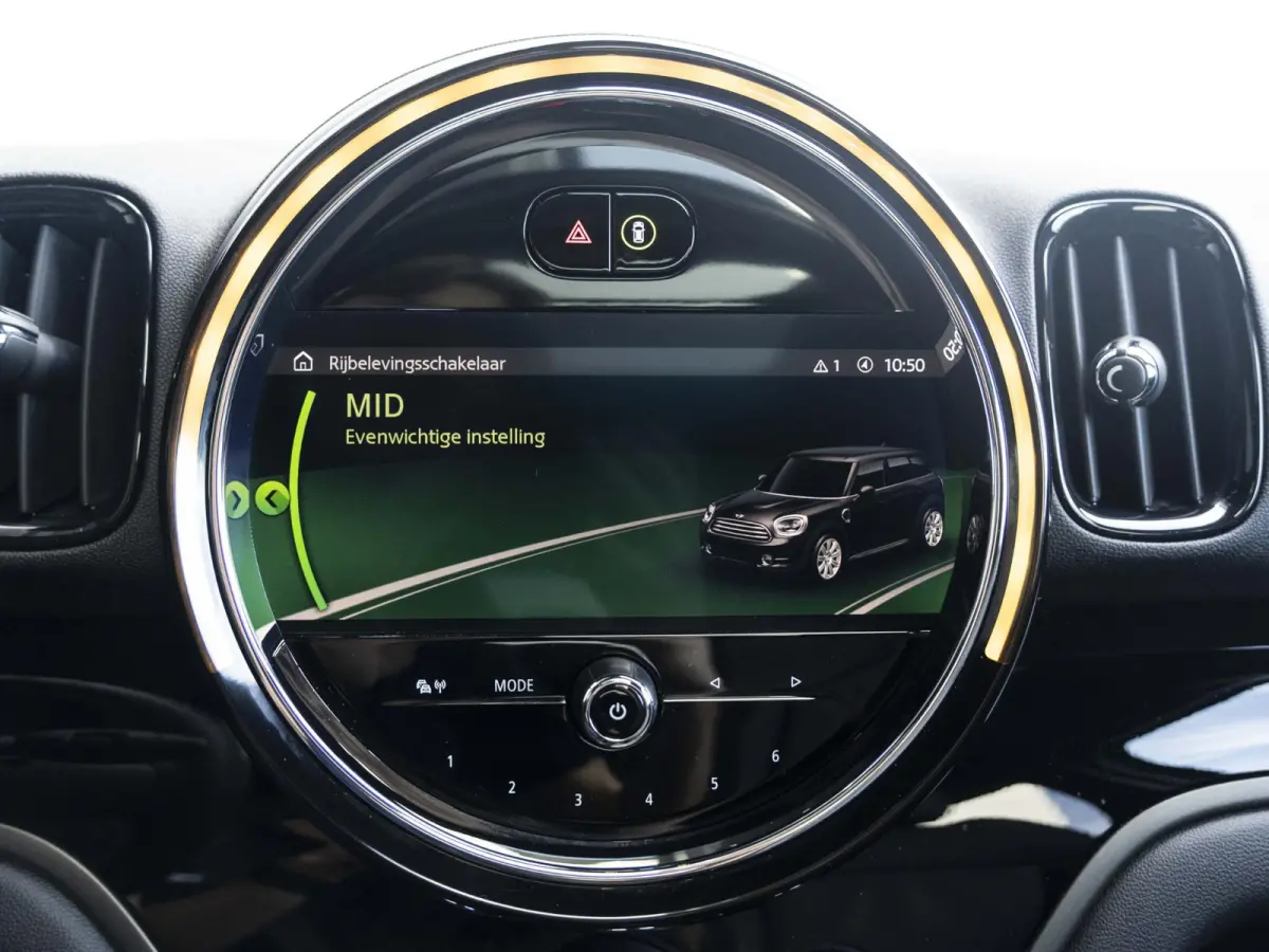 Cooper Aut. Boardwalk Edition + Panoramadak + Harman-Kardon