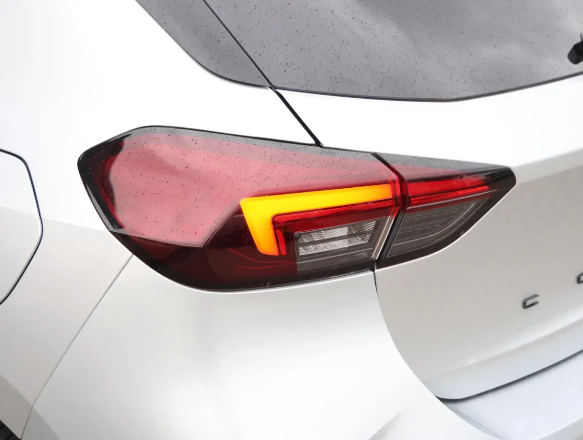 1.2 Turbo Hybrid GS 1ste eigenaar | Camera | Keyless | Parkeersensoren V+A | Apple Carplay & Android Auto |