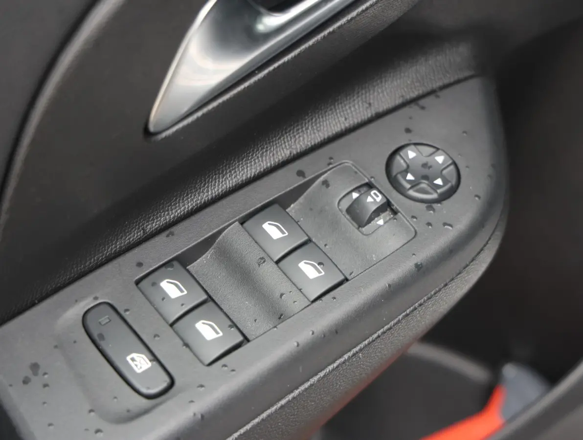 1.2 Turbo Hybrid GS 1ste eigenaar | Camera | Keyless | Parkeersensoren V+A | Apple Carplay & Android Auto |