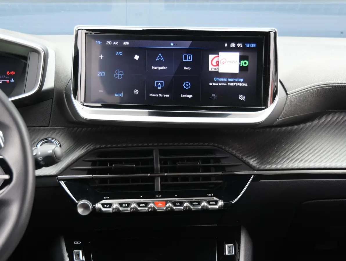 1.2 Hybrid 145 e-DCS6 GT Navigatie | Camera | Parkeersensoren V+A | Sportstoelen | Cruise Control Adaptief | Apple Carplay & Android Auto | 17" LMV