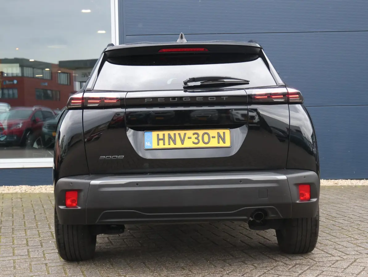 1.2 PureTech 100 Allure 1ste Eigenaar | Parkeersensoren V+A | Climate Control | Navigatie | 17" LMV