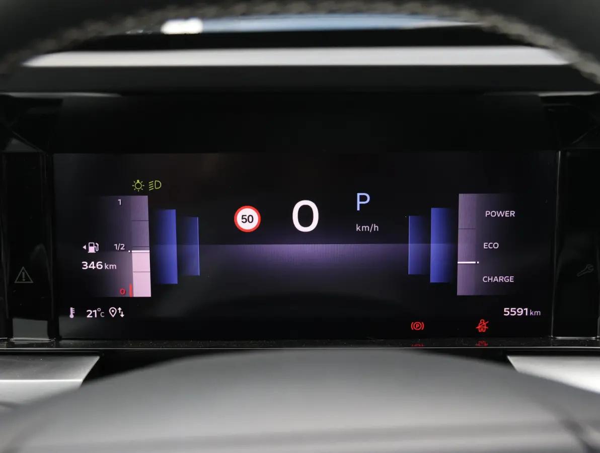 1.2 Turbo Hybrid Edition 1ste eigenaar | Camera | DAB | Bi-Colour | Navigatie | Apple Carplay & Android Auto