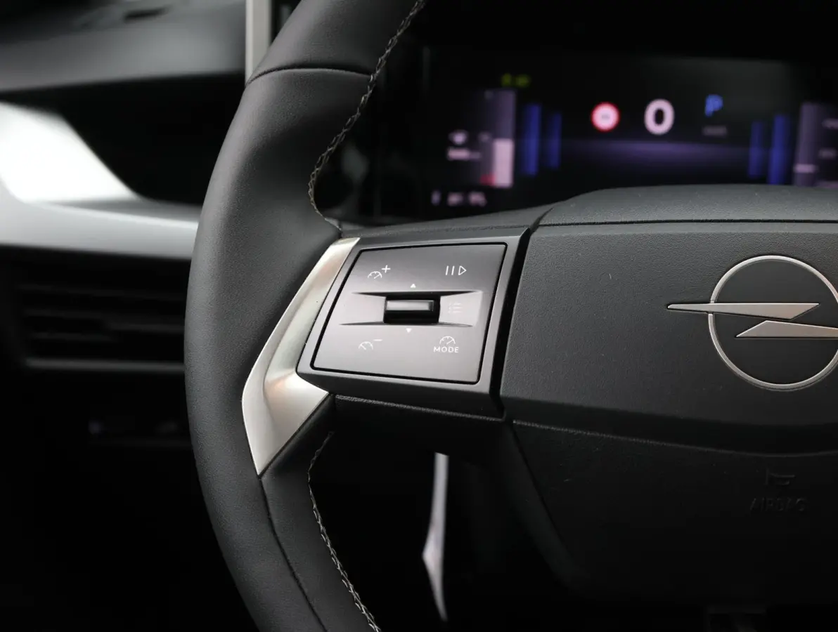 1.2 Turbo Hybrid Edition 1ste eigenaar | Camera | DAB | Bi-Colour | Navigatie | Apple Carplay & Android Auto