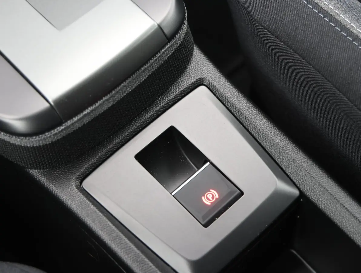 1.2 Turbo Hybrid Edition 1ste eigenaar | Camera | DAB | Bi-Colour | Navigatie | Apple Carplay & Android Auto