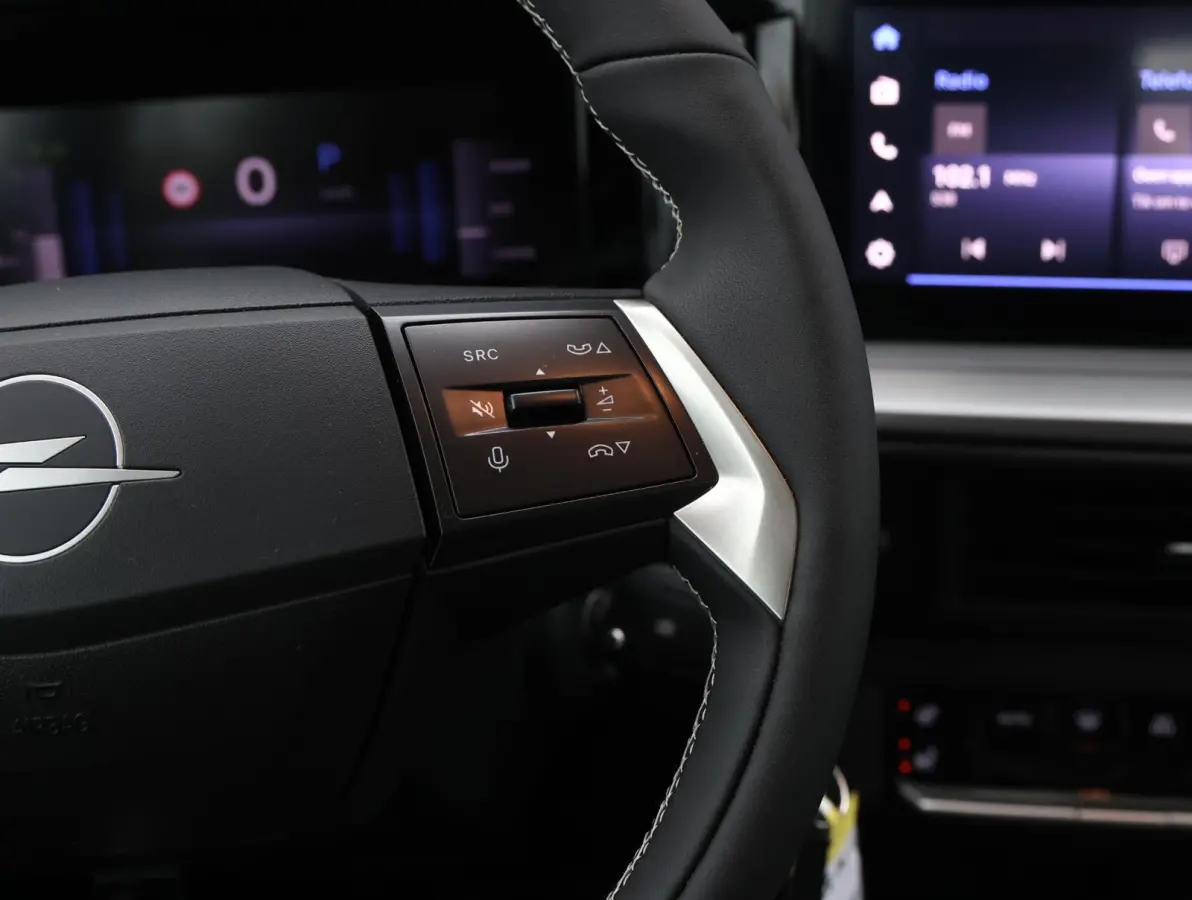 1.2 Turbo Hybrid Edition 1ste eigenaar | Camera | DAB | Bi-Colour | Navigatie | Apple Carplay & Android Auto