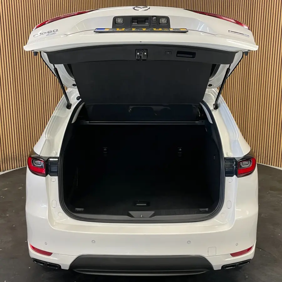 2.5 e-SkyActiv PHEV Homura|BLACK&WHITE|HEAD-UP|LEDER|STOEL+STUURVERW|CARPLAY|CAMERA|CLIMA+CRUISE|NAP|NL|1 EIG.|IN.BTW|
